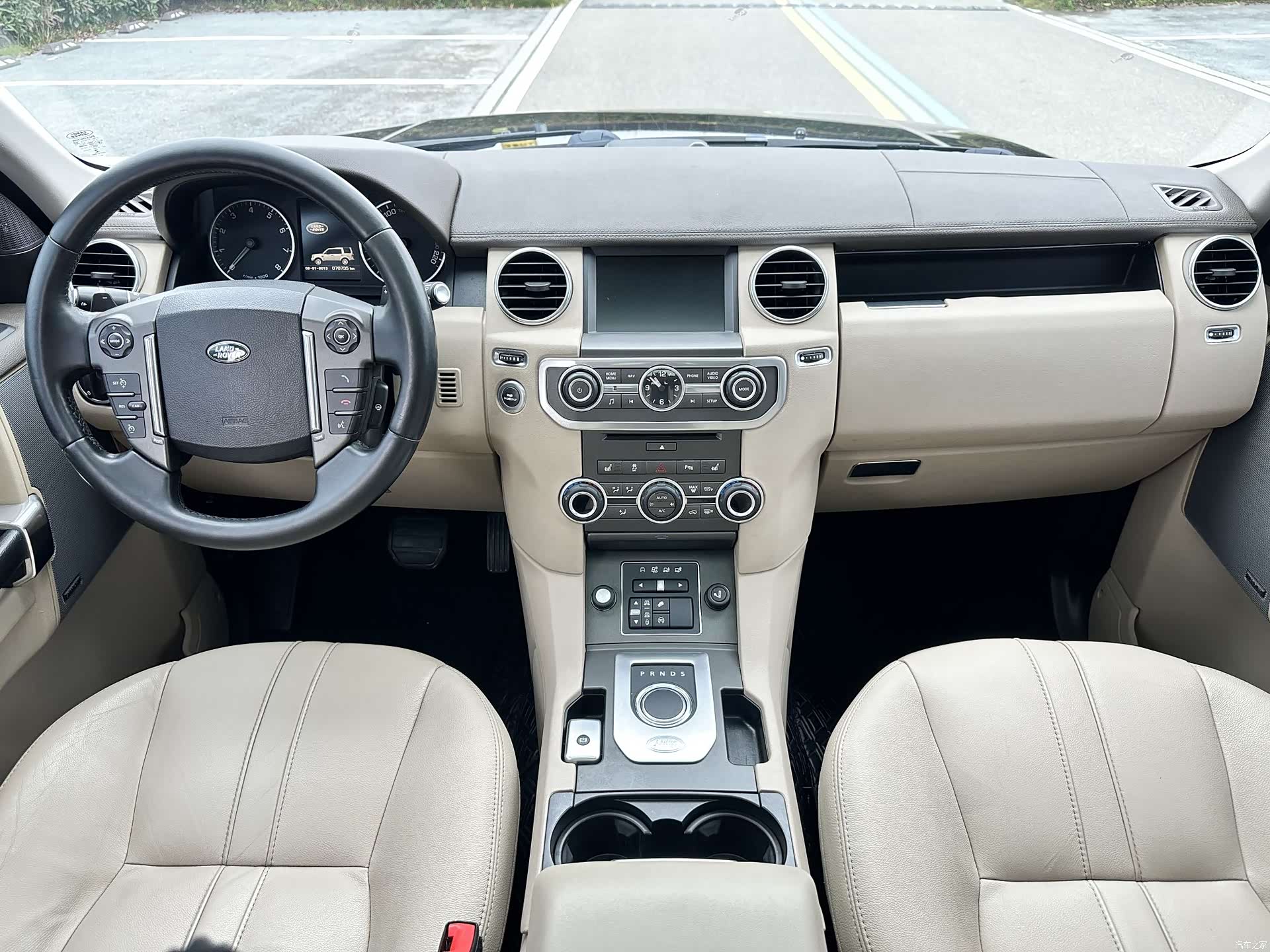 Land Rover Discovery, 2019 16