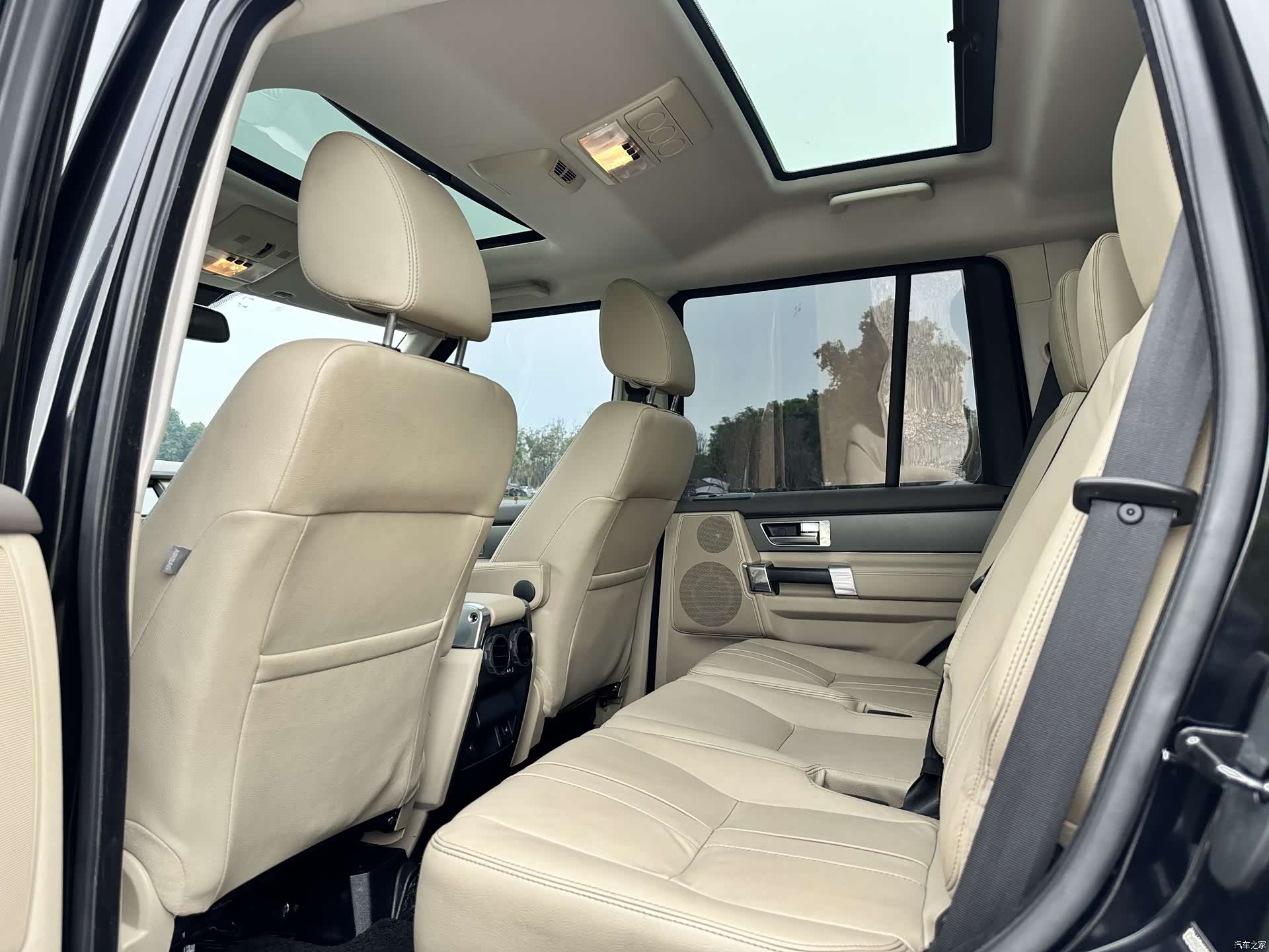 Land Rover Discovery, 2019 14
