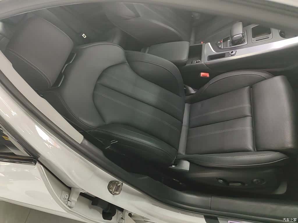 Audi A4L, 2022 20