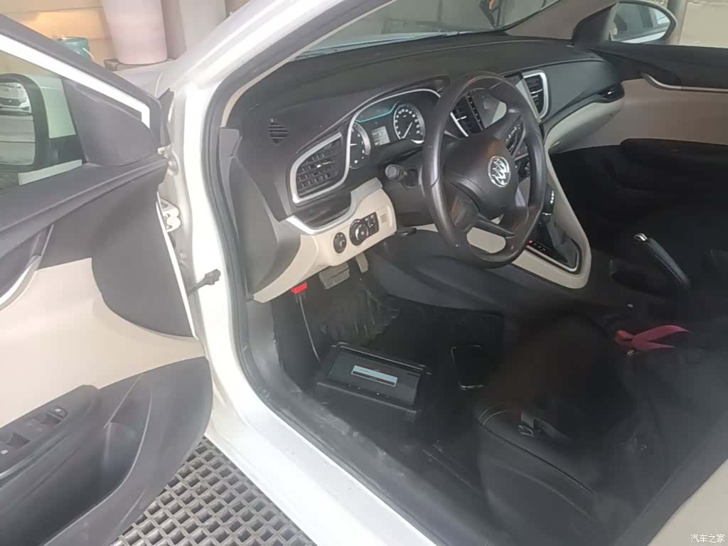 Buick V, 2018 16