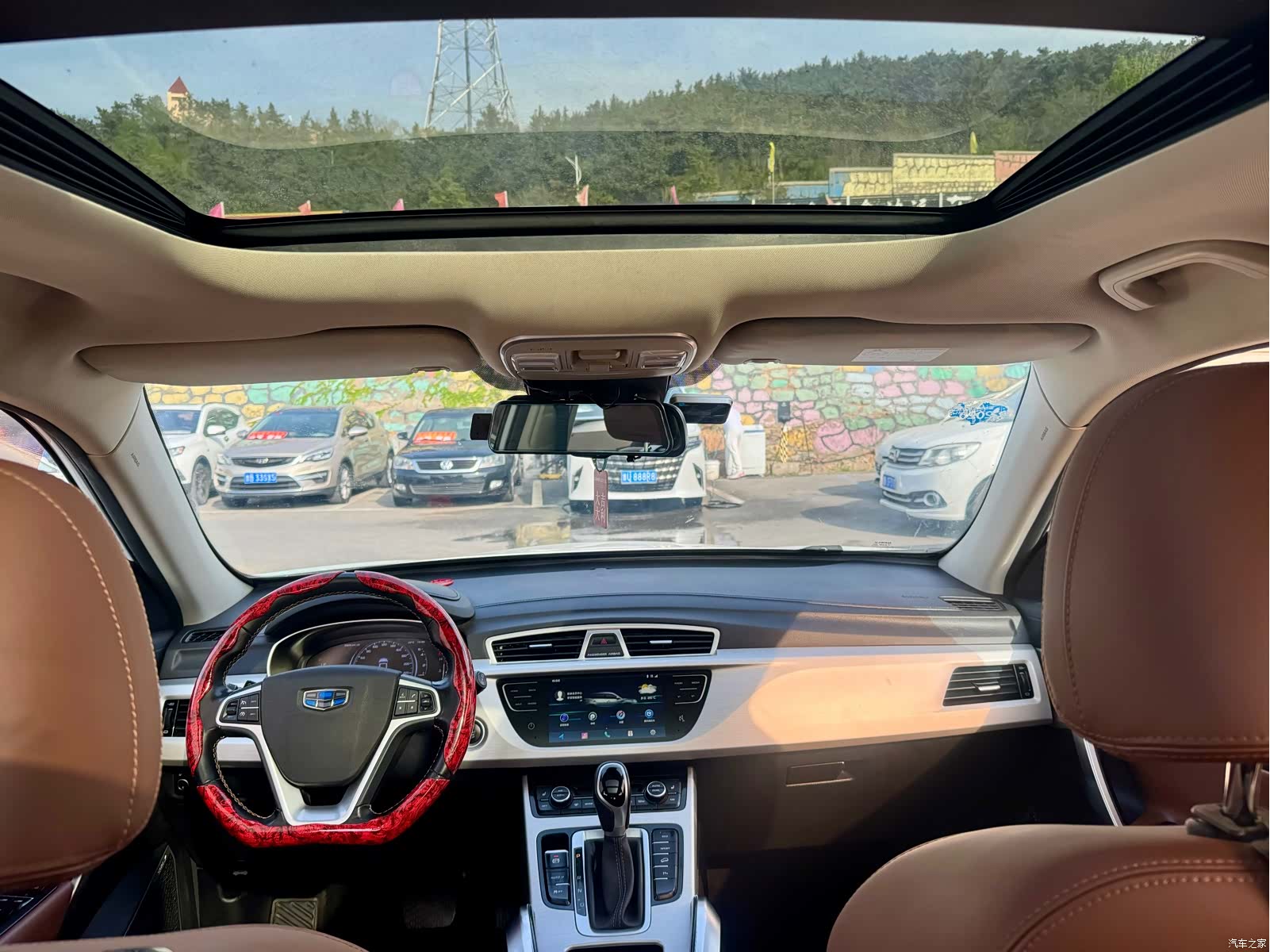 Geely Boyue, 2018 все фото