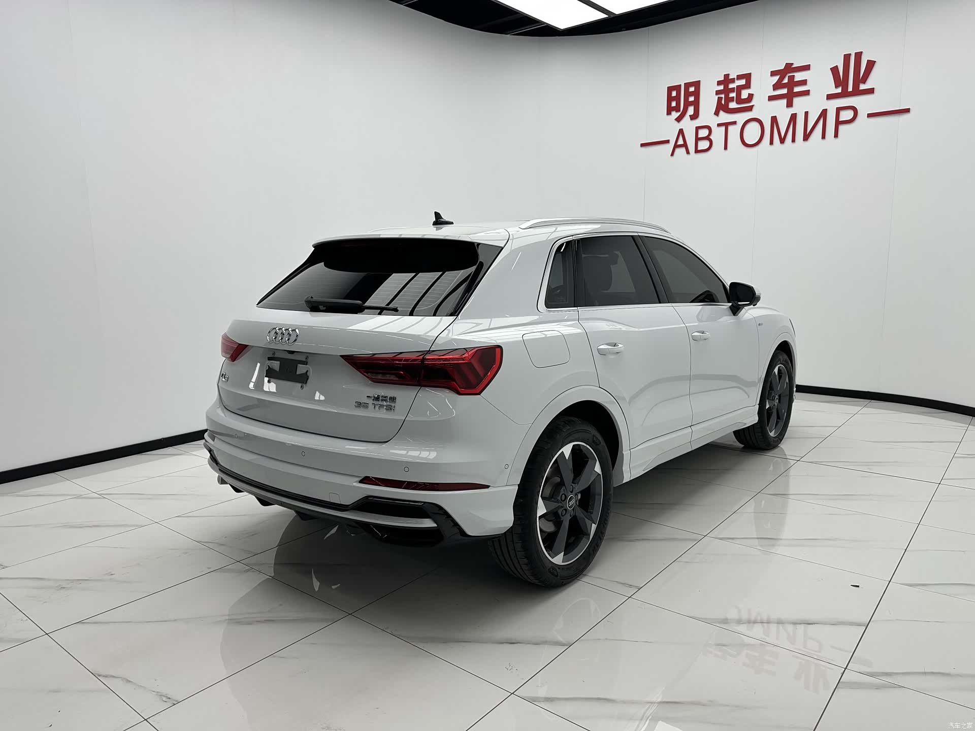 Audi Q3, 2022 9