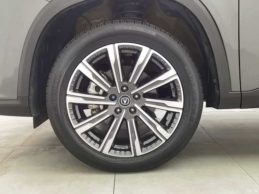 Changan CS75, 2022 17