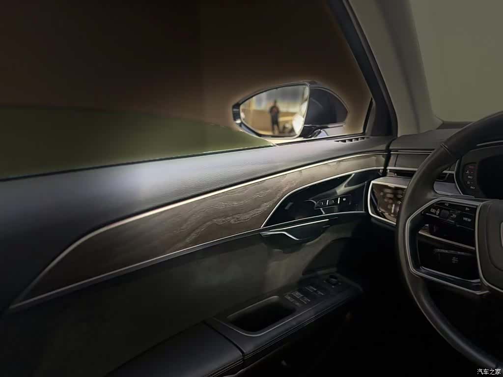 Audi A8L, 2022 16