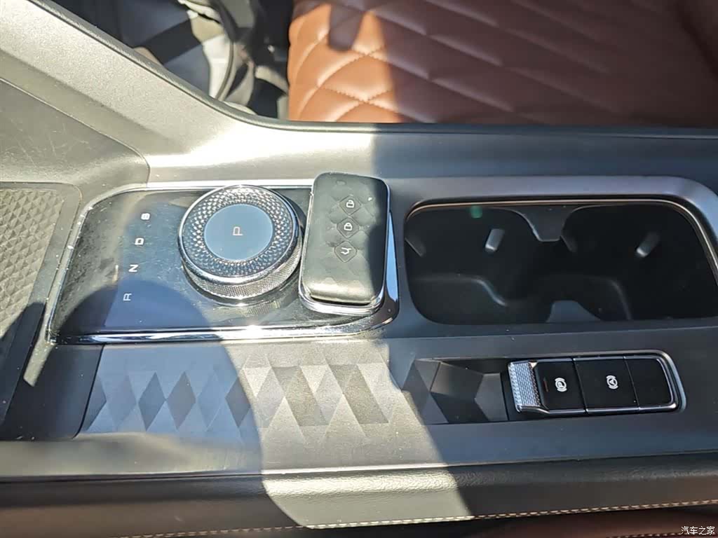 Wuling DHT, 2023 9