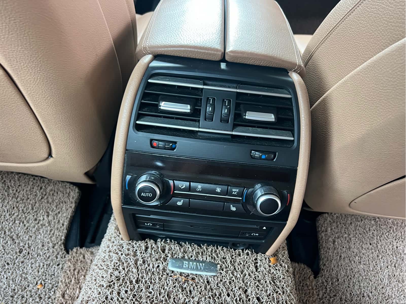 BMW 7 Series, 2013 27