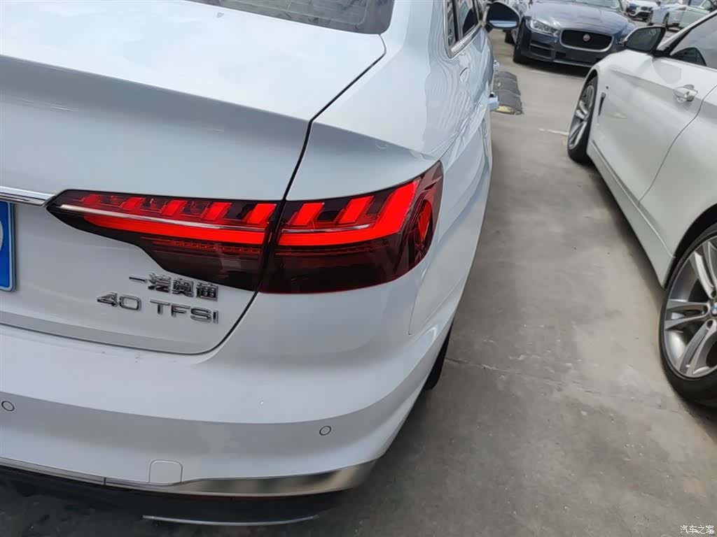 Audi A4L, 2021 8