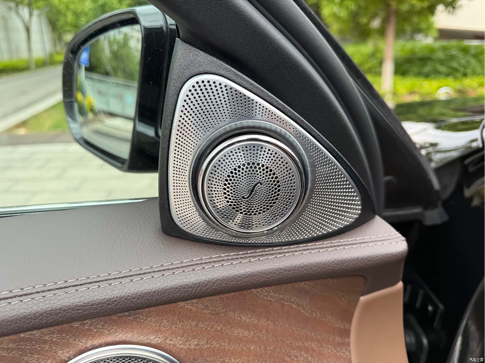 Mercedes-Benz E-Class, 2022 19