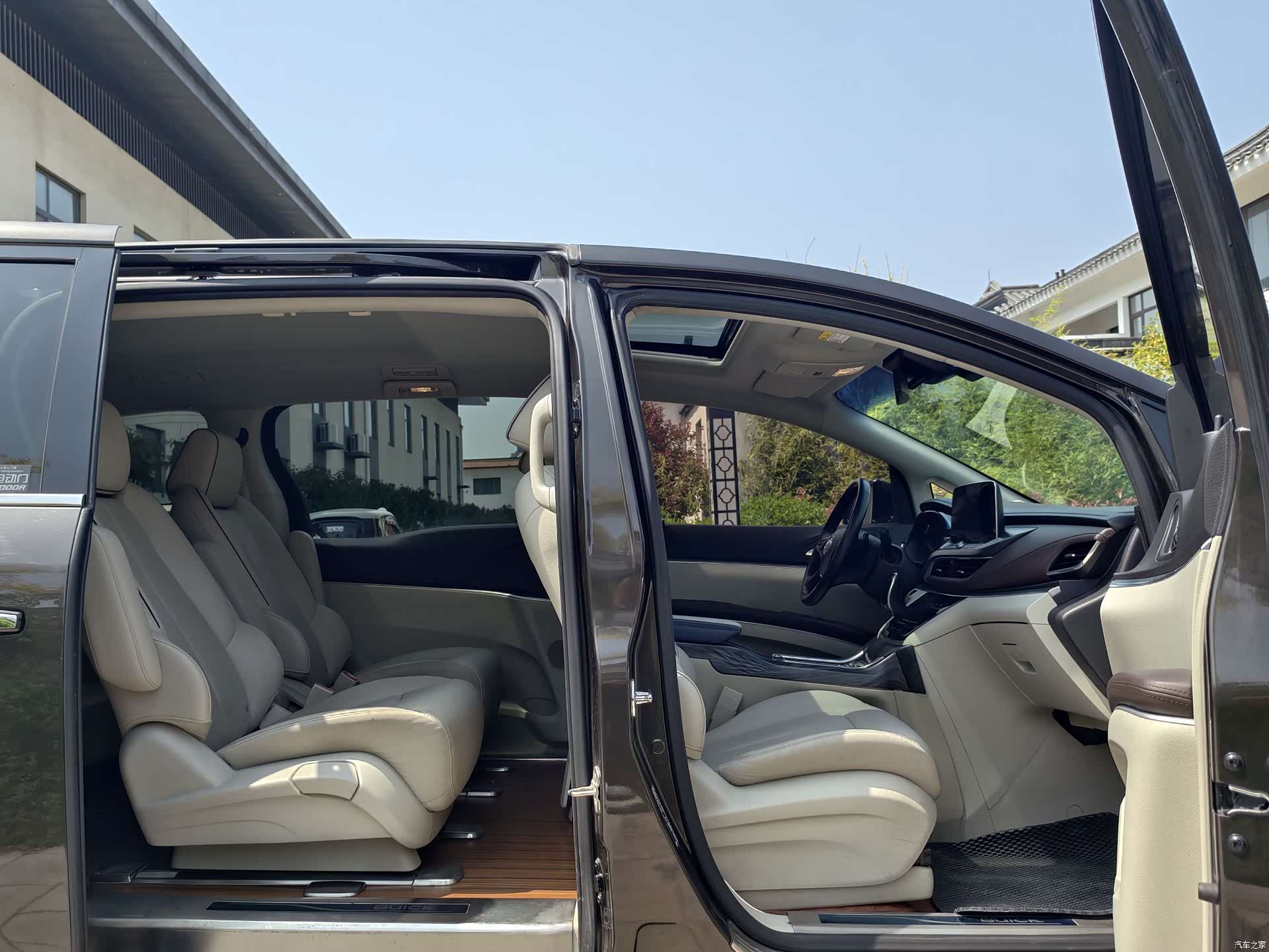 Buick GL8, 2020 7