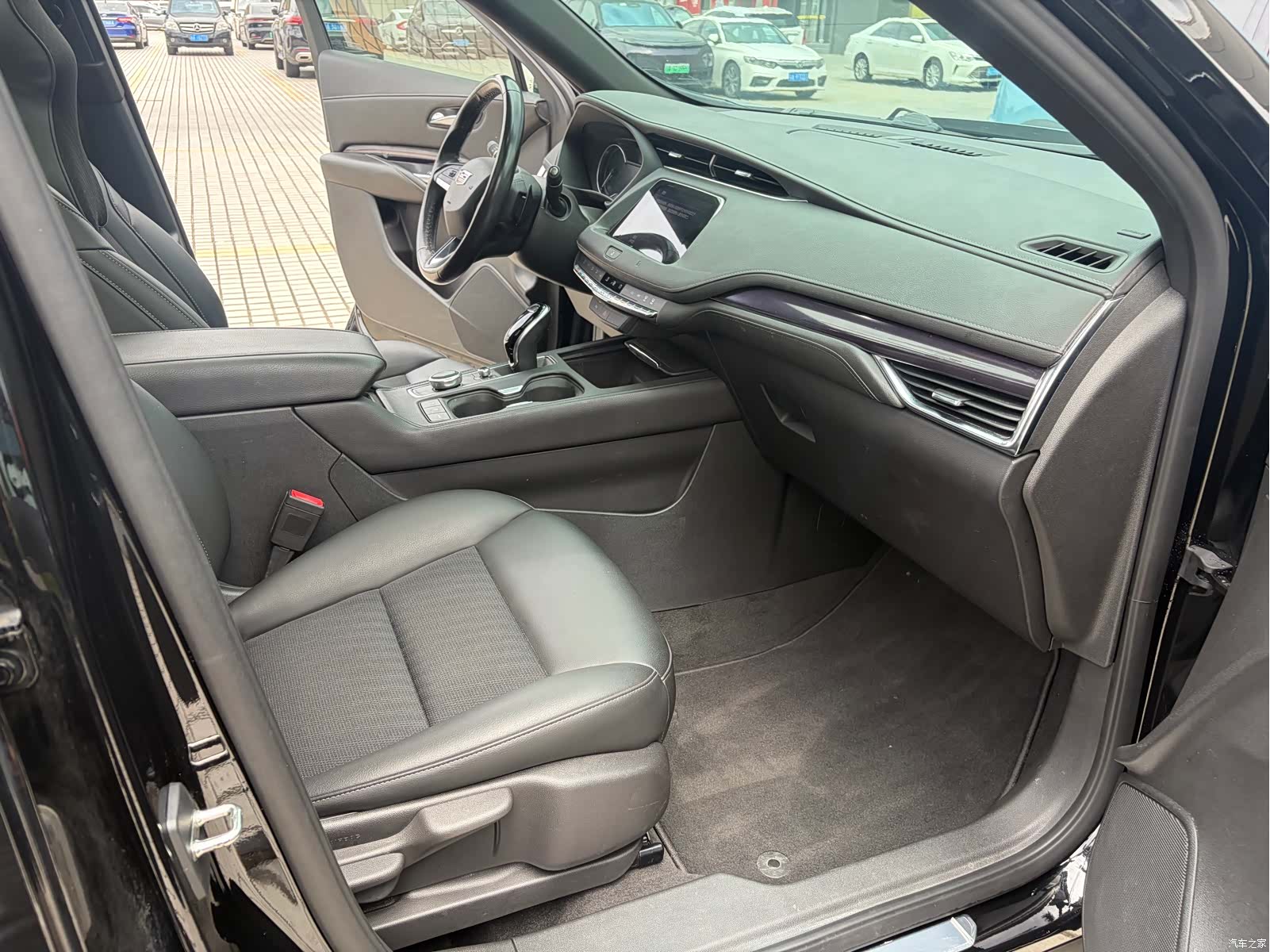 Cadillac XT4, 2021 19