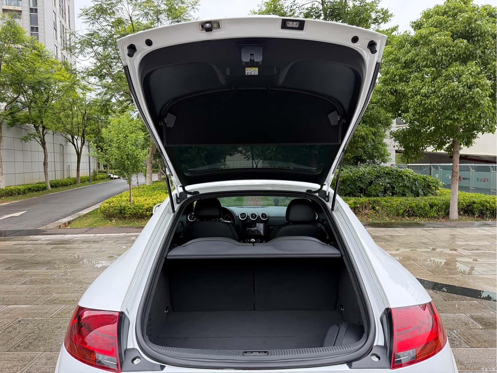 Audi TT, 2014 37