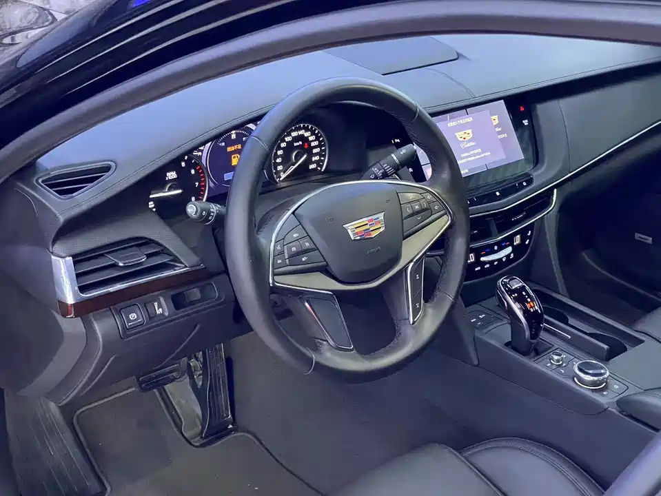 Cadillac CT6