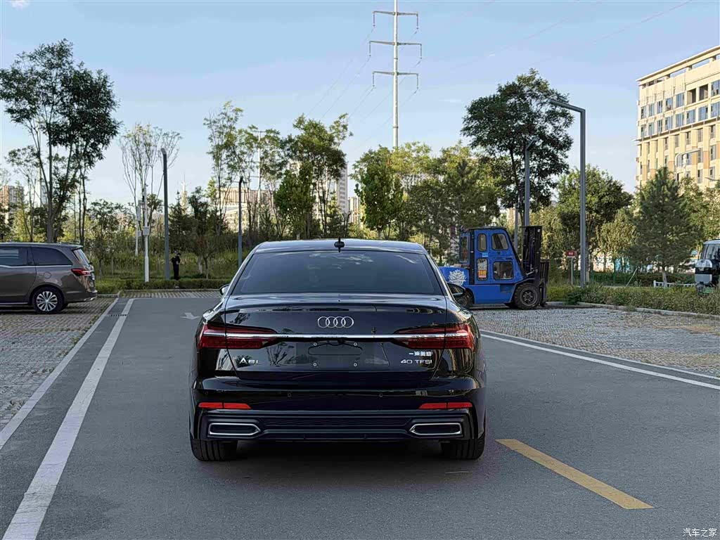 Audi A6L, 2021 все фото