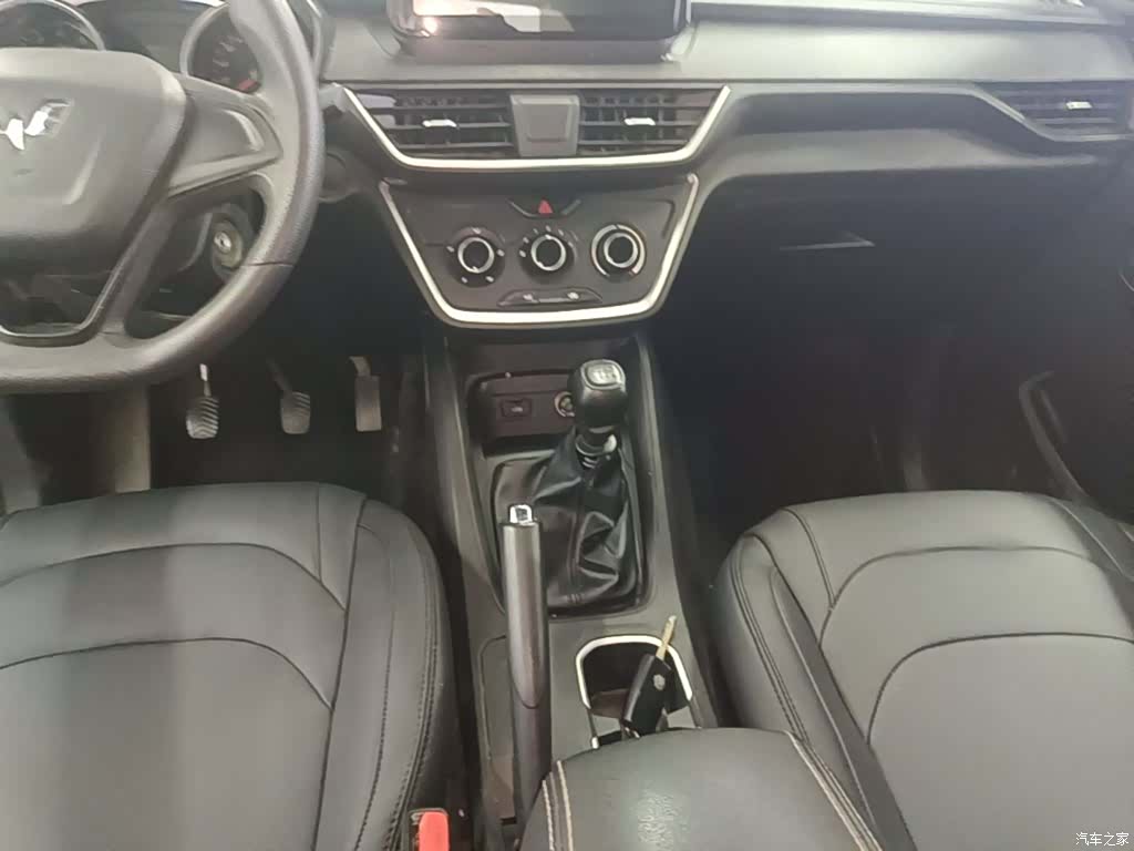 Wuling Hongguang, 2019 14