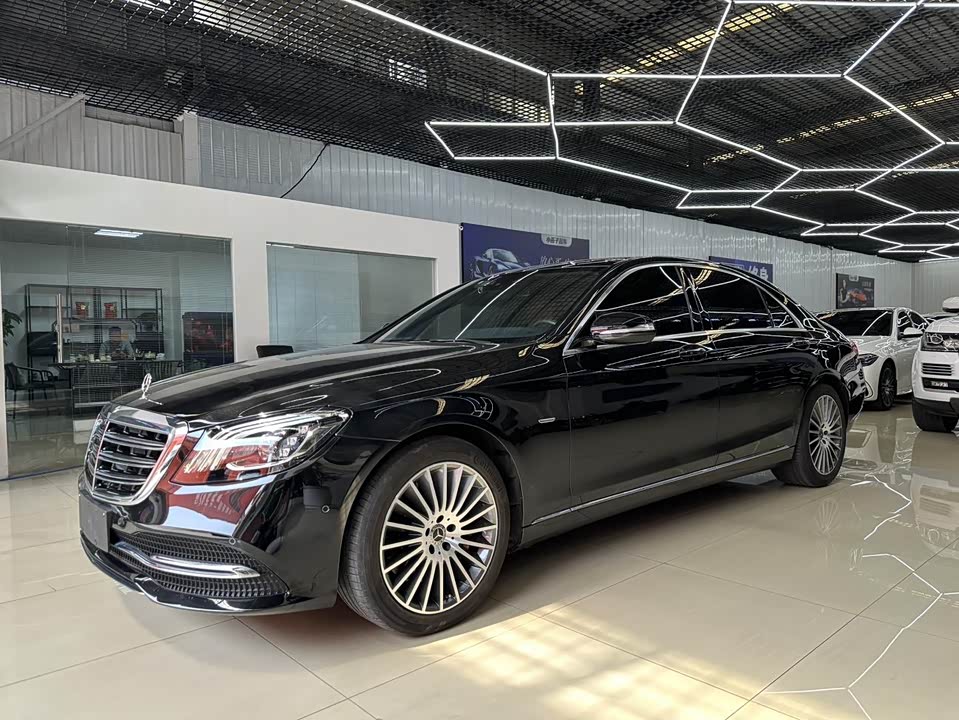 Mercedes-Benz S-class Mercedes-Benz S-class