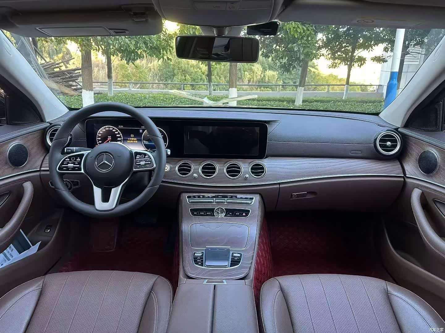 Mercedes-Benz E-Class, 2020 все фото