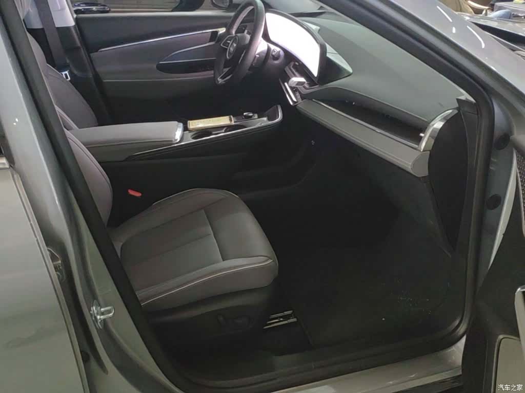 Buick E5, 2025 20