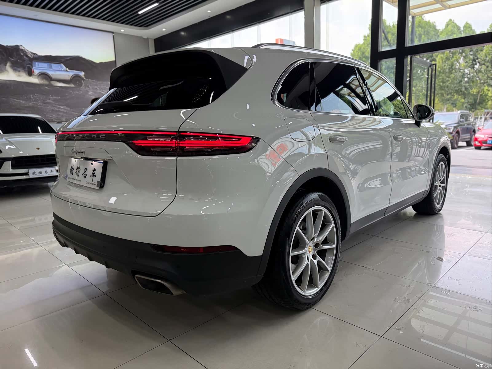 Porsche Cayenne, 2018 6