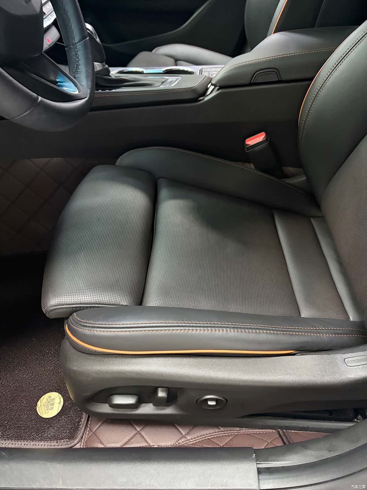 Cadillac CT4, 2020 8