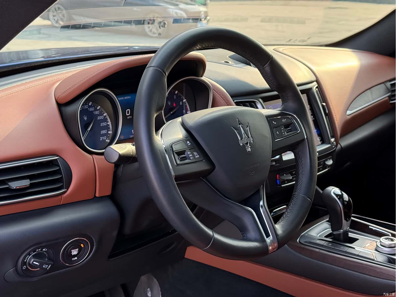 Maserati Levante, 2017 14