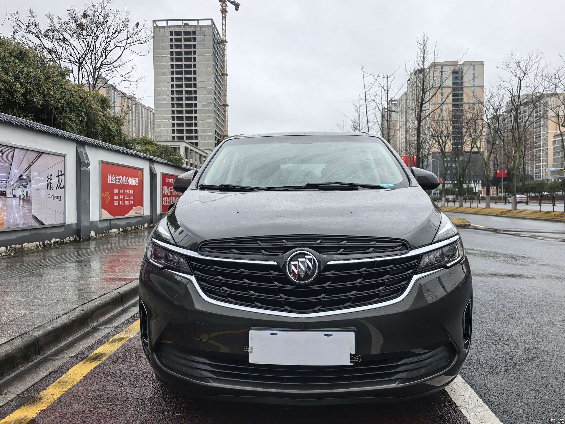 Buick GL8, 2022 2