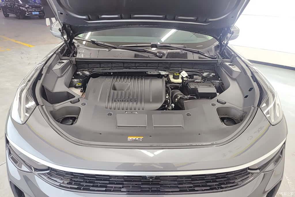 Lynk & Co 01, 2024 10