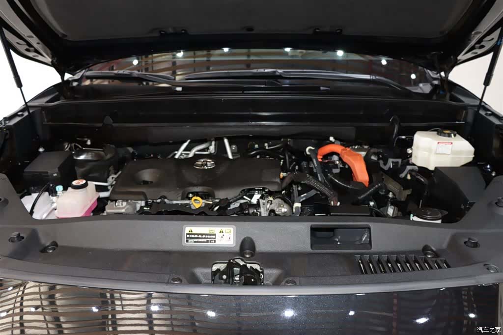 Toyota Crown, 2022 20