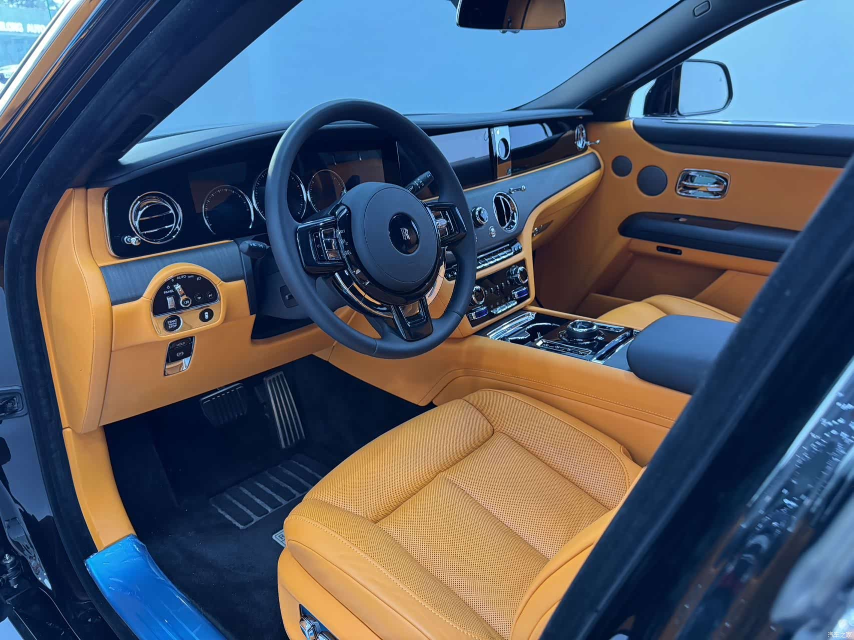 Rolls-Royce Ghost, 2023 13