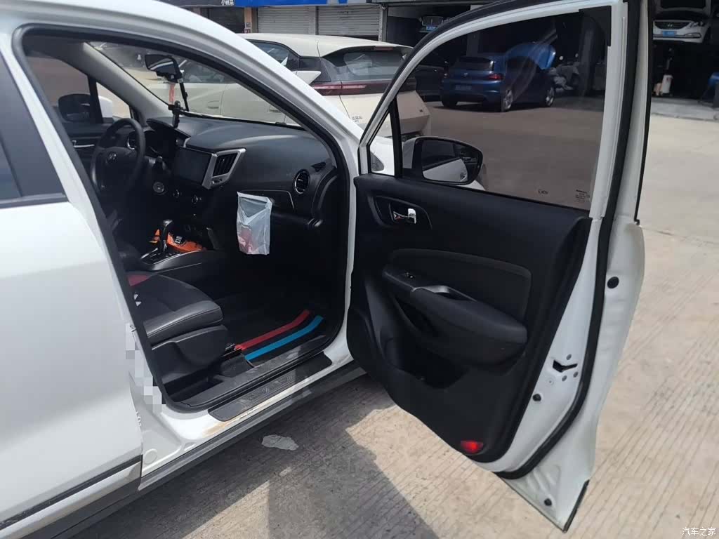 Changan CS15, 2017 20