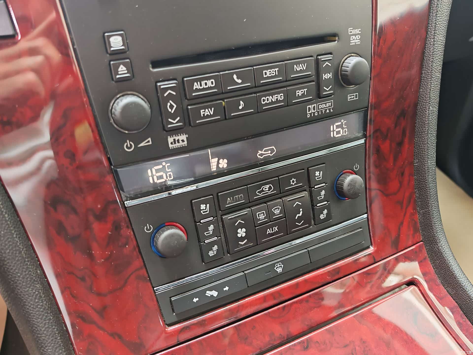 Cadillac Escalade, 2007 16