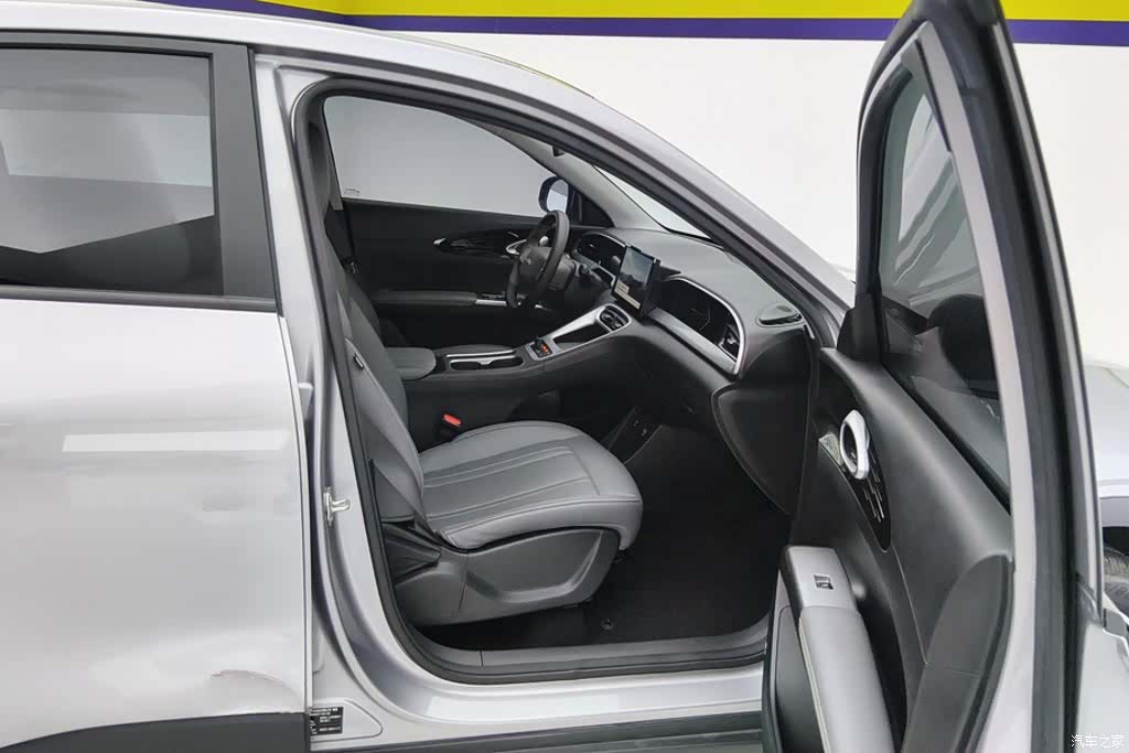 Geely Xingyuan, 2025 8
