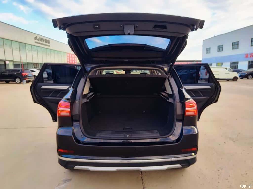 Roewe RX5, 2019 все фото