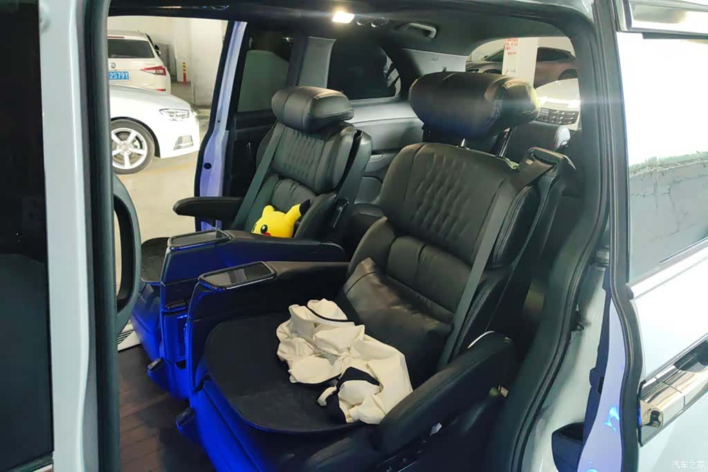 Honda Elysion, 2025 11