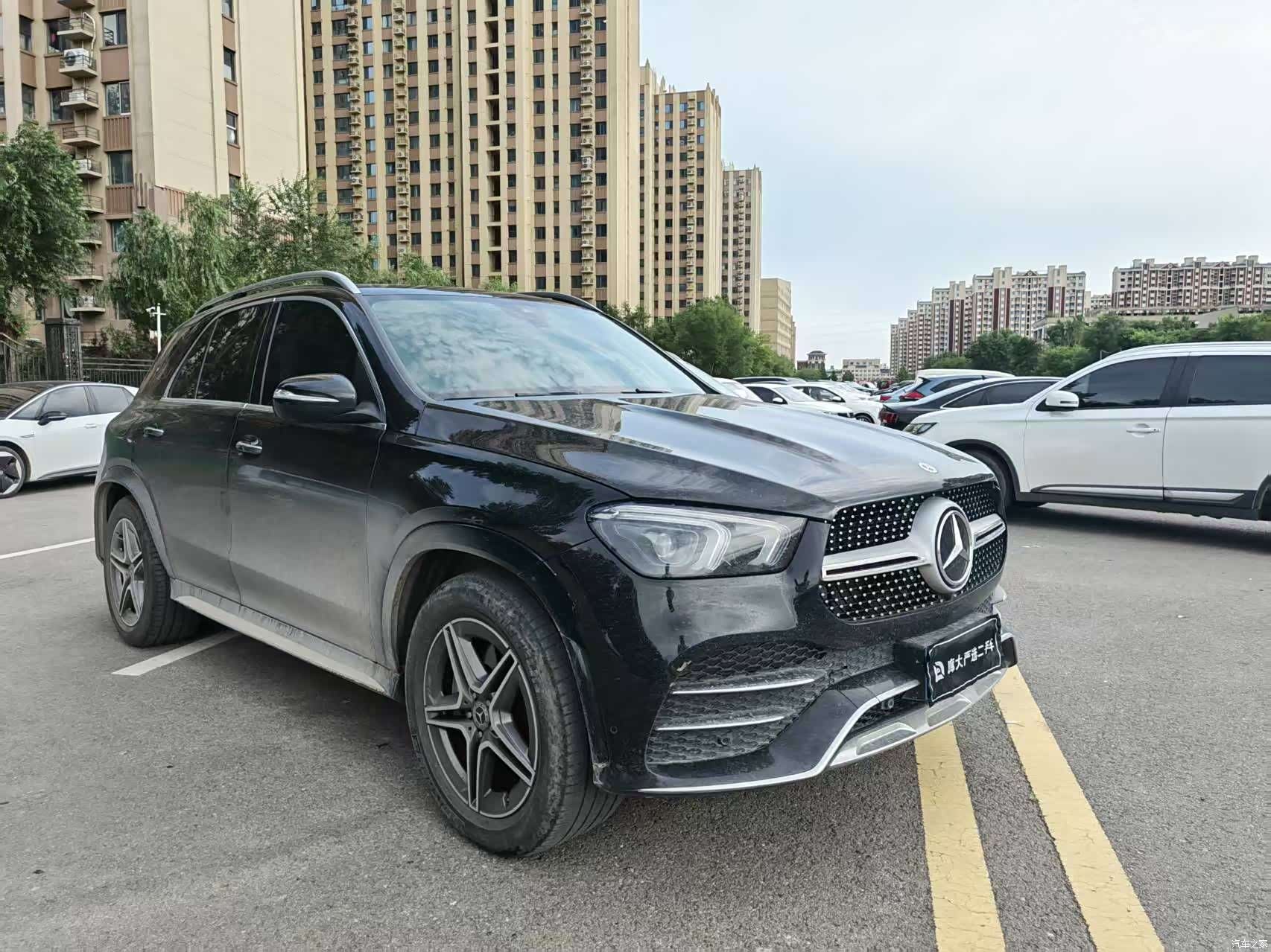 Mercedes-Benz GLE, 2023 все фото
