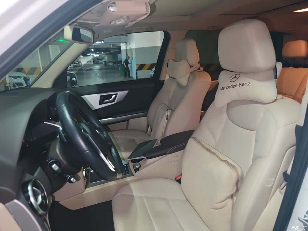 Mercedes-Benz GLK-Class, 2015 11