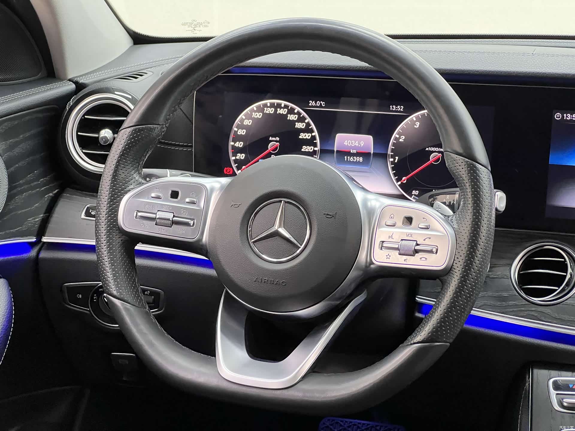 Mercedes-Benz E-Class, 2020 17