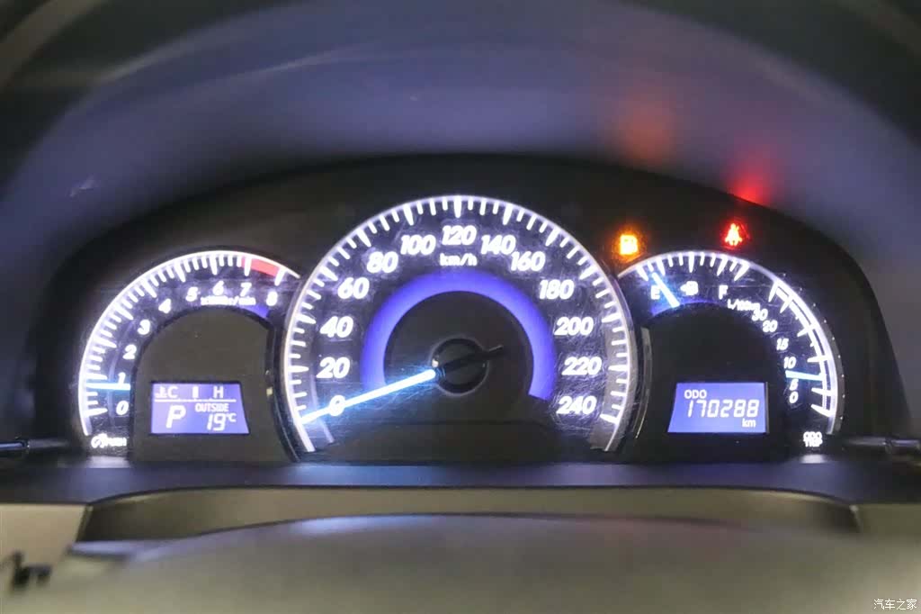 Toyota Camry, 2016 6