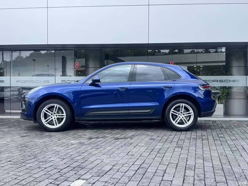 Porsche Macan, 2022 все фото