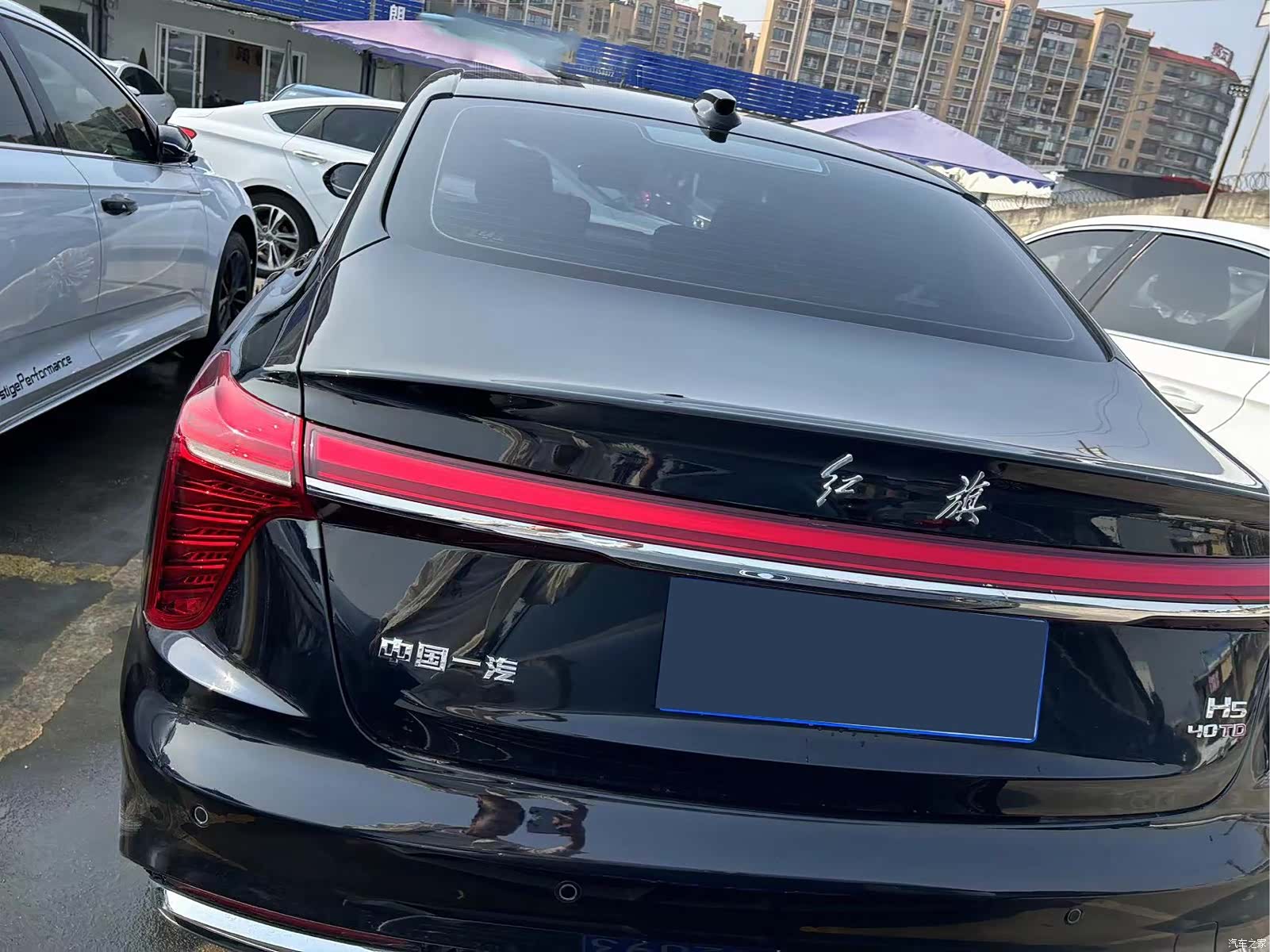 Hongqi H5, 2022 12