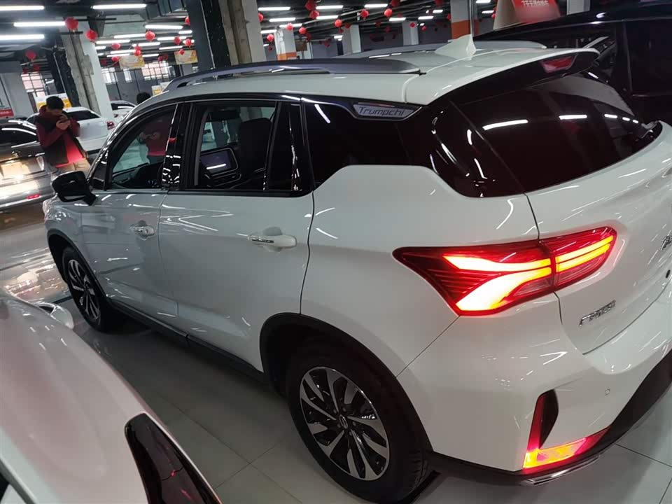 Trumpchi Trumpchi GS4