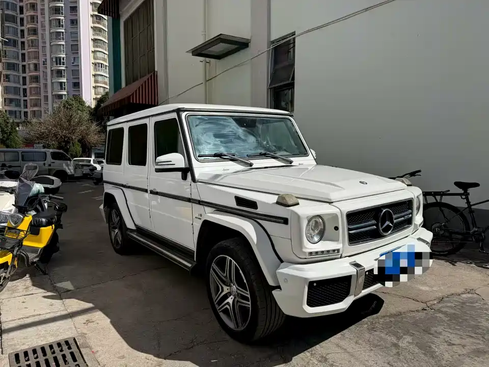 Mercedes-Benz G-class