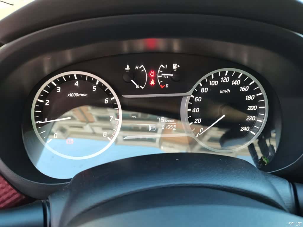Nissan V, 2019 12