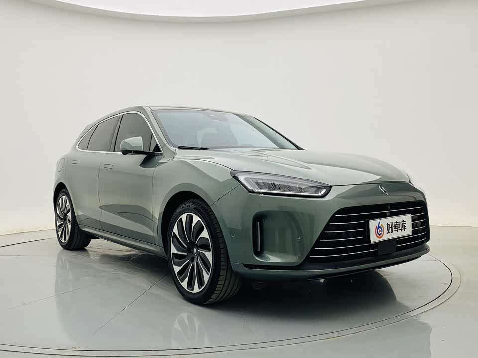 AITO Ask the world M5