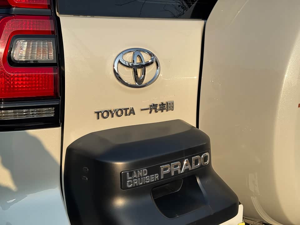 Toyota Prado