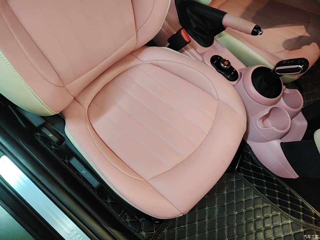 Mini ONE, 2022 25