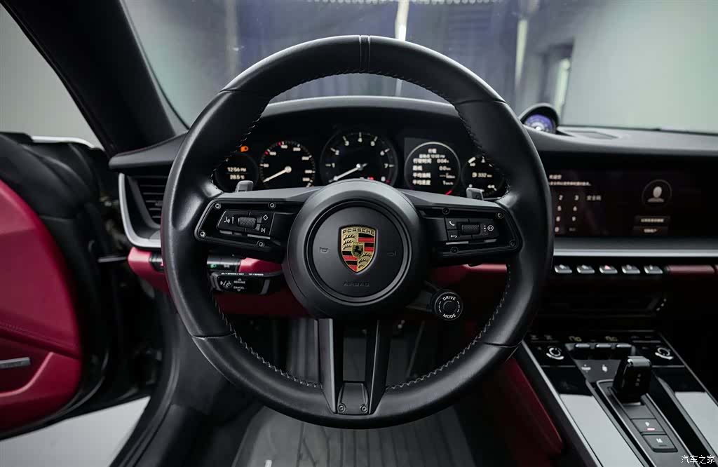 Porsche 911, 2023 13
