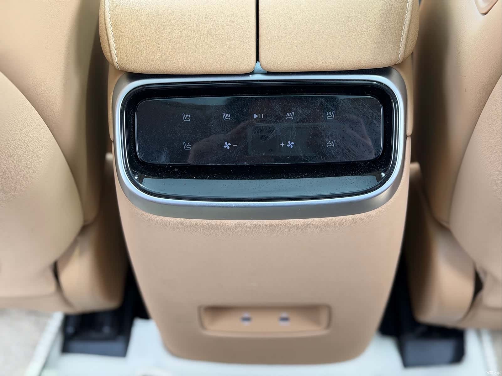 AITO M7, 2023 16