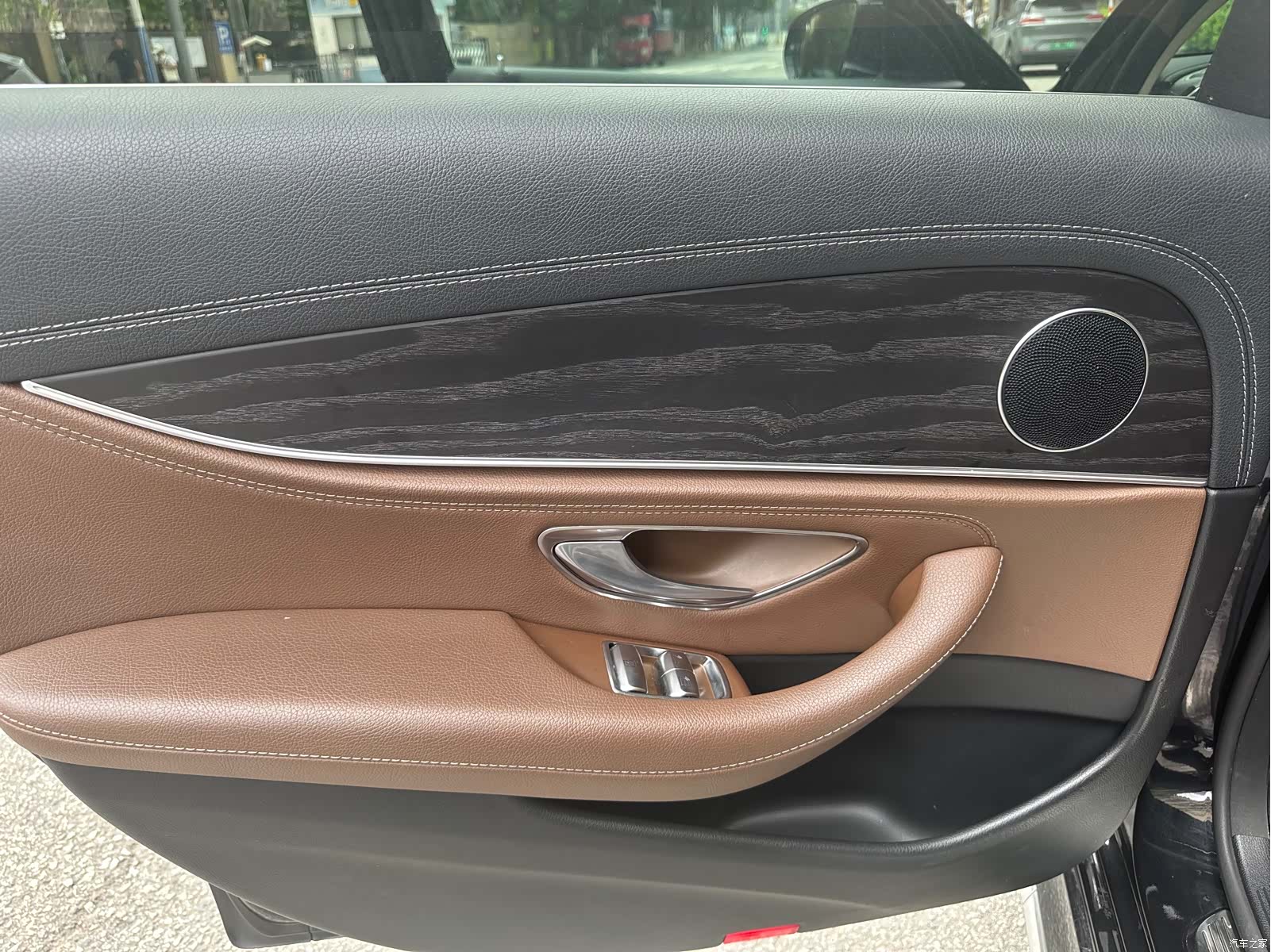 Mercedes-Benz E-Class, 2019 17