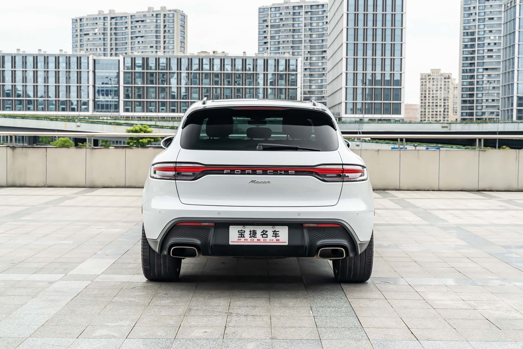 Porsche Macan, 2023 3