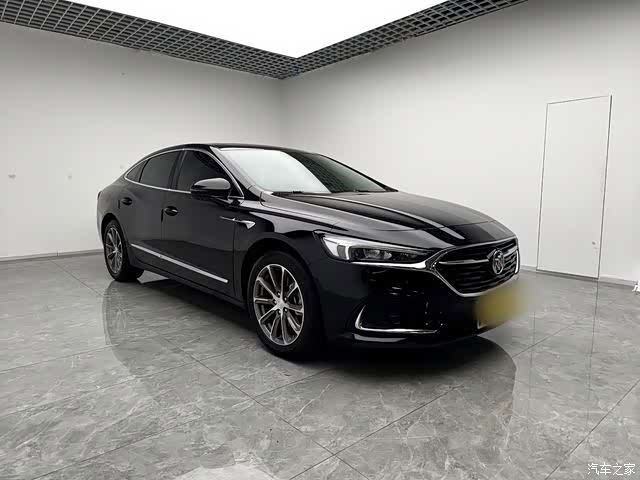 Buick LaCrosse, 2023 3